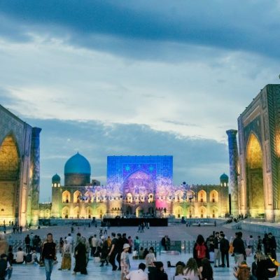 uzbekistan-travel-guide-registan-square